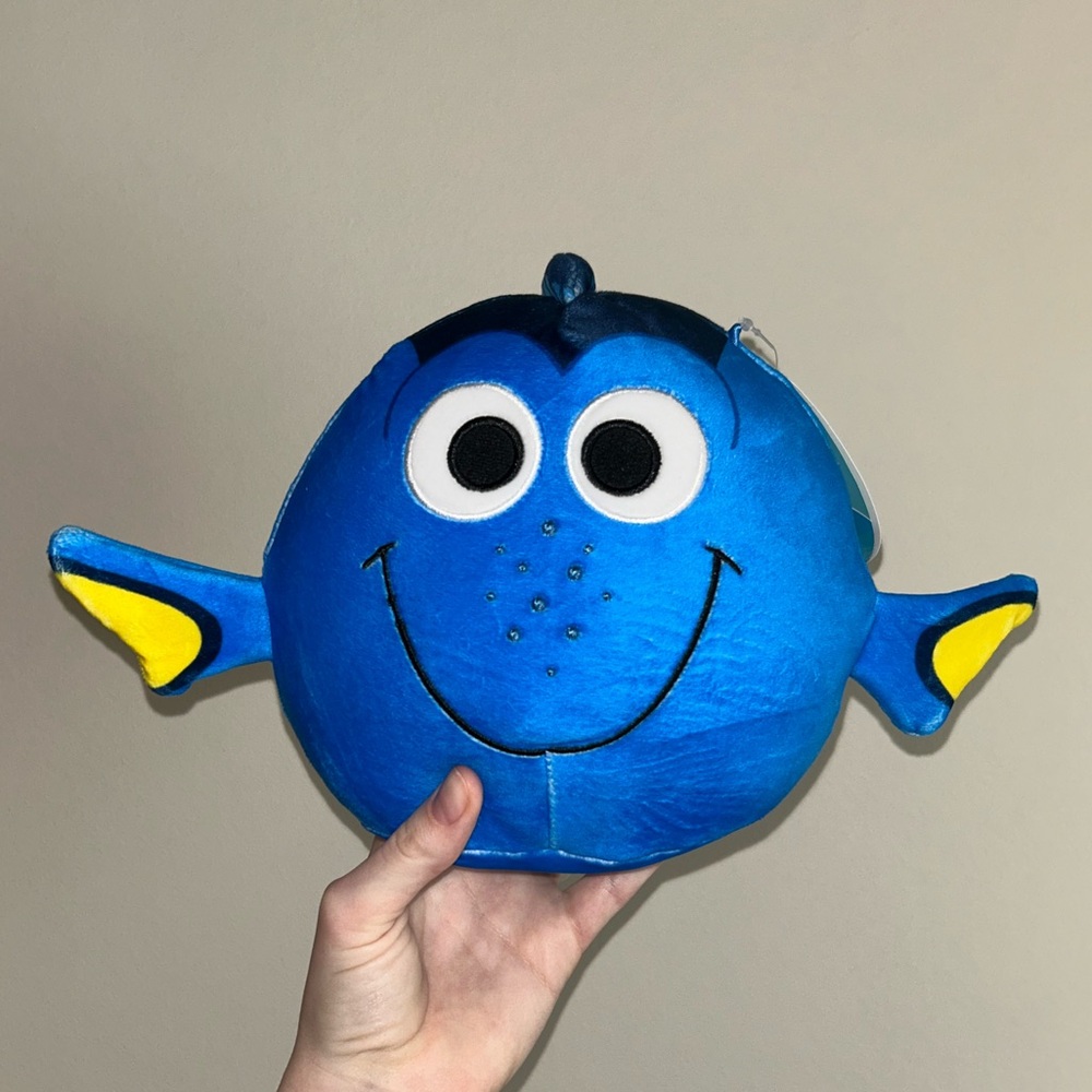 Squishmallows NWT Dory